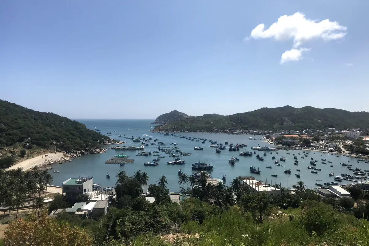 Nha Trang đi Mũi Né bằng xe khách hay xe riêng?