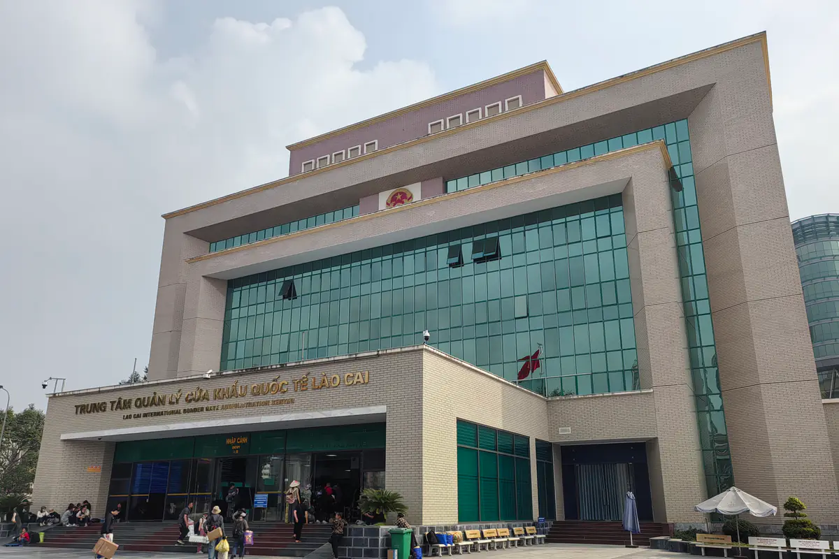 Tòa nhà quản lý cửa khẩu quốc tế Lào Cai.